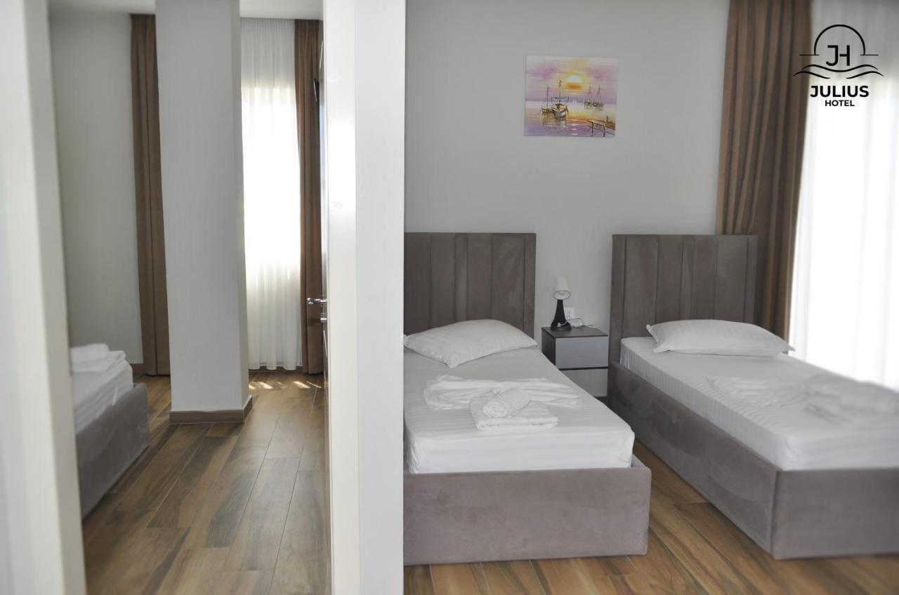 Julius Hotel Голем Екстер'єр фото