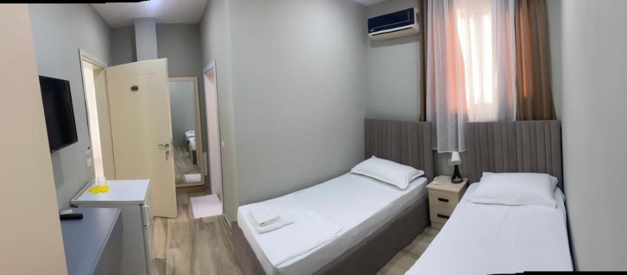 Julius Hotel Голем Екстер'єр фото
