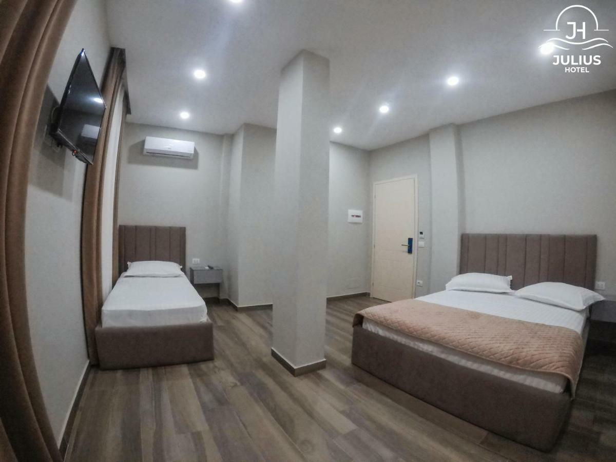 Julius Hotel Голем Екстер'єр фото