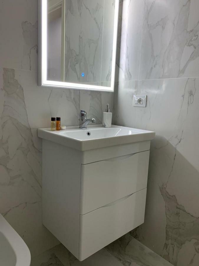 Julius Hotel Голем Екстер'єр фото