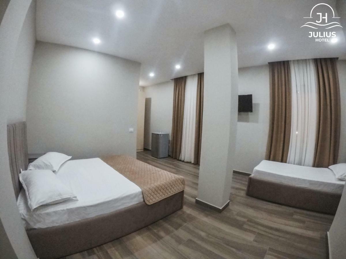Julius Hotel Голем Екстер'єр фото