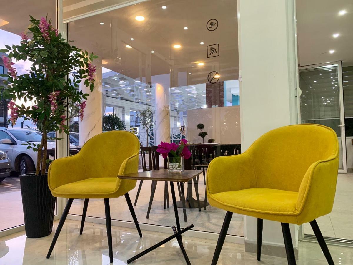 Julius Hotel Голем Екстер'єр фото