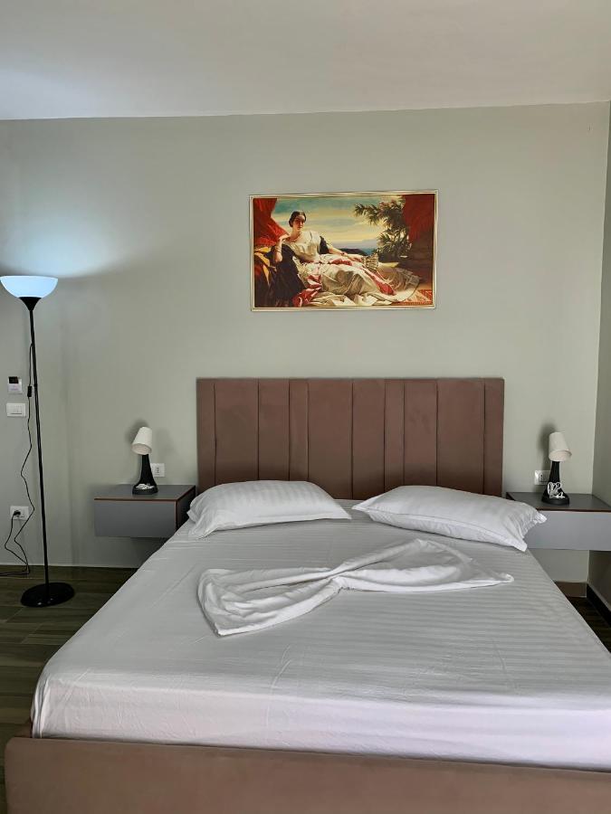 Julius Hotel Голем Екстер'єр фото